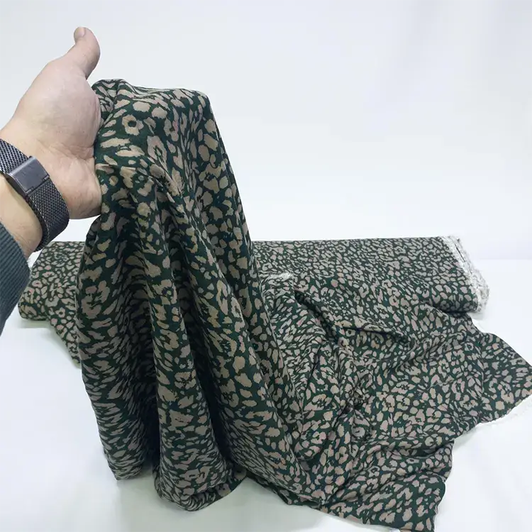 Leopar Desenli Viskon Kumaş - %100 Pamuk - 2 Renk Seçeneği - 5